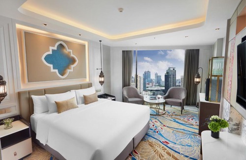 Khlong Tan Hotel | Valia Bangkok Sukhumvit 24 by Kingston Hotels