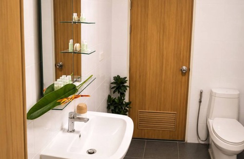 Bai Lan Hotel | Vanara Bungalows