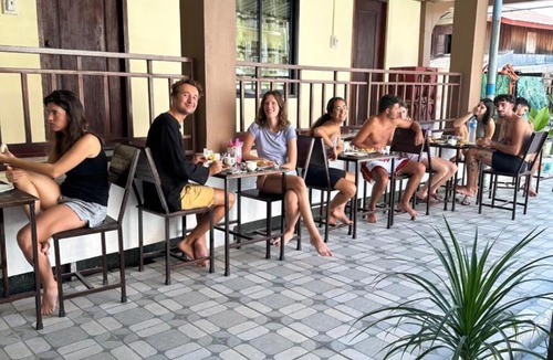 Vang Vieng Hotel | Vang Vieng Global Guest house