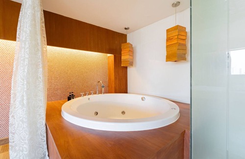 Ratchadaphisek Hotel | Veronica Residence