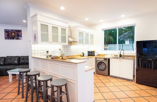 Nong Prue Villa | Villa Danubia - Huge luxury party pool villa 425m2 4br 4bth