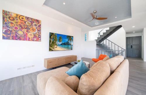 Karon Villa | Villa Emerod - 3BR Seaview Villa with Rooftop Pool in Karon
