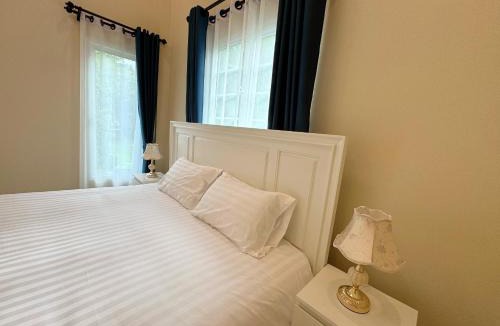 San Pa Thong Villa | Villa Lacroix 2 BR 2 Bathtub Organic Farm