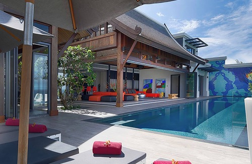 Sa Khu Villa | Villa M | Tropical Oceanview 5BR Villa — Pool & Staff