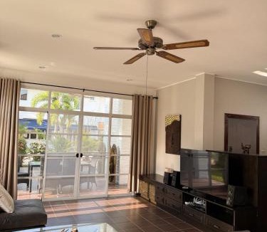 Kram Villa | Villa Maris - Blue mango residence, Mae Phim