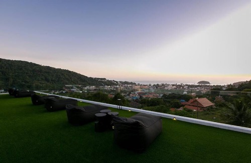 Kata Villa | Villa Nordic Star Seaview Near Kata Beach