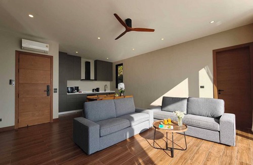 Mae Nam Villa | Villa Tenament 3BR at Chaweng Noi Hills