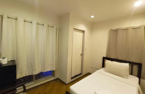 Bangkok Central Business District Hotel | Vinary Hotel Sukhumvit