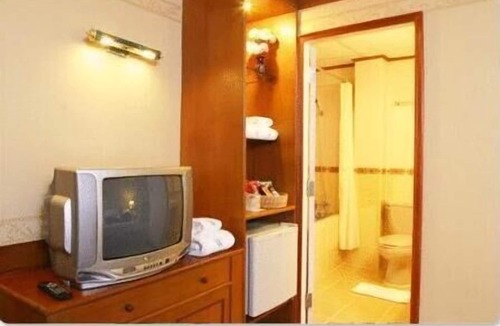 Silom Hotel | Wall Street Inn