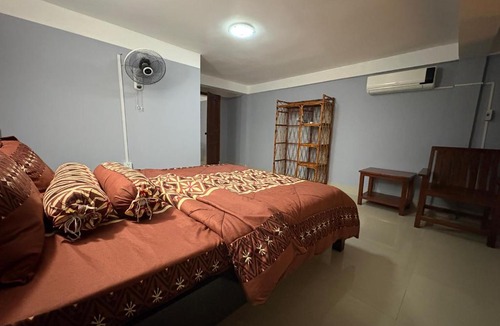 Krong Kaeb House | Wheelezz