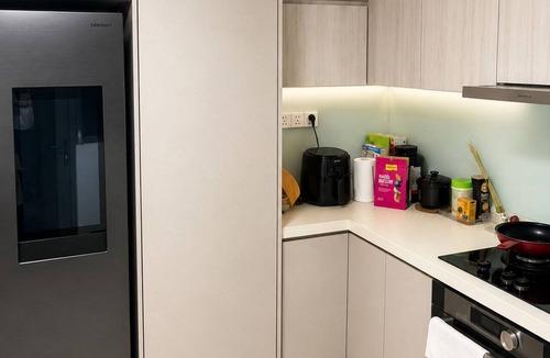 Mean Chey House | Whole house 5 Floors with private lift to every floor.
