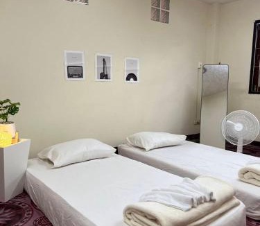 Na Thon House | Wow Nathon Pier Stay