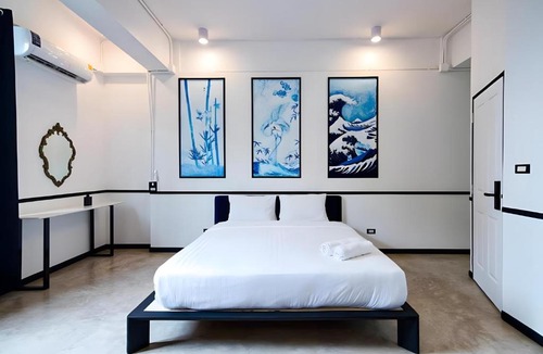 China Town Apartment | X Hotel