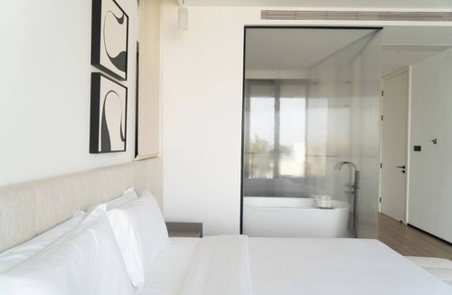 Koh Rong Sanloem Hotel | Xanadu International Resort