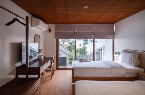 Khlong Ton Sai Apartment | Your cozy retreat for making memories with loved ones 10 mins to ICON SIAM