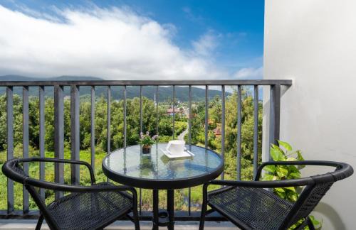 Cherngtalay Apartment | ZcapeX2 Condo near Boat Avenue & Laguna
