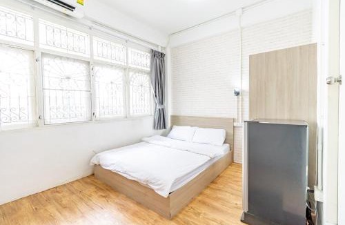 Bang Phlat Apartment | Ze Residence Bang Aor Station near by Yanhee Hospital