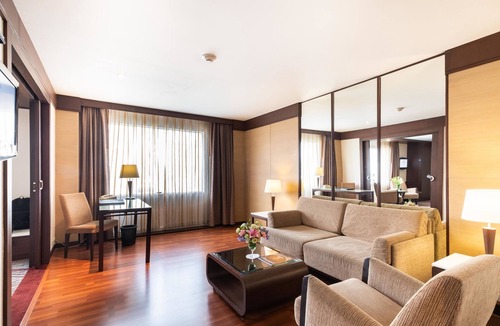 Nana Hotel | Zenith Sukhumvit Hotel, Bangkok