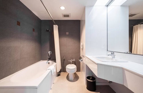 Nana Hotel | Zenith Sukhumvit Hotel, Bangkok
