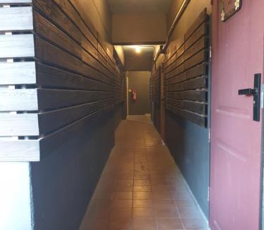 Chang Phueak Hostel | Zhi gim Hostel