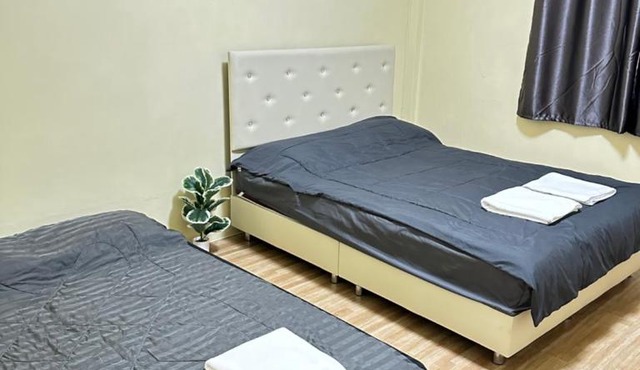 ชรินพูลวิลล่าบางแสน Sunflower Villa Bangsaen Wangmuk