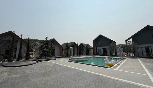 สวนขอบฟ้า รีสอร์ท แอนด์ พลูวิลล่า in Ban San Khu