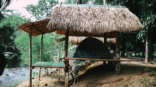 สวนบุศรา ลานกางเต็นท์วิถีเกษตร in Ban Bok Fai