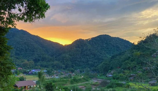 สะปัน Riva camp