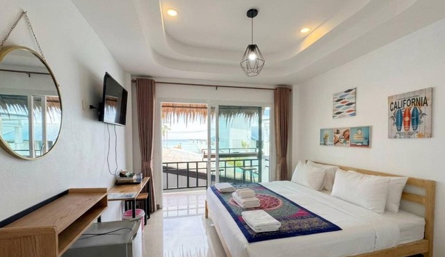 เกาะล้านตะวัน บ้านพัก KohLarn Tawan Guesthouse in Ko Larn