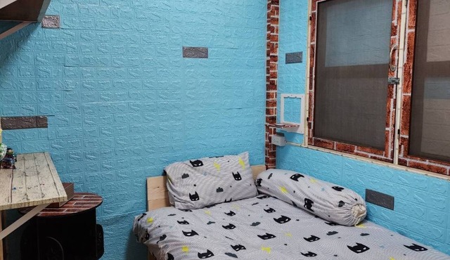 206 Quiet and Cozy Apartment with free WiFi - Fan Room near Skytrain