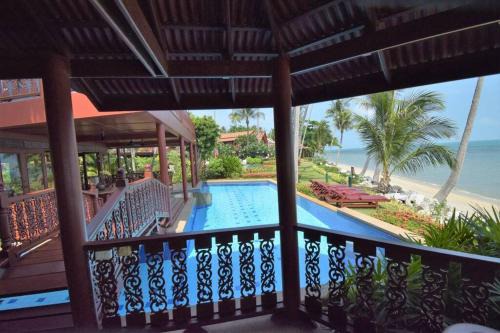 3 Bedroom Beach Front Villa 5 with 2 pools P3 SDV026-By Samui Dream Villas in Ban Bang Po