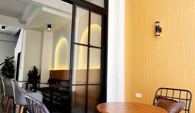 3BR Family House Bangna, 200 sqm, 6 Guests, Near BTS Bearing & BITEC in Krung Thep Maha Nakhon