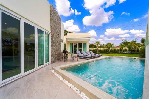 3BR Luxury Pool Villa, Hua Hin (TP3)
