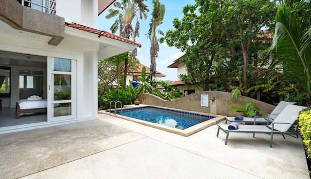 4 bedroom villa on beachfront resort TG23 SDV351 By Samui Dream Villas