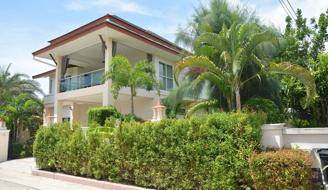 4 Bedroom 2 Store Villa, Premium , Pool, Beach, Fitness, Tennis, Golf, Fishing