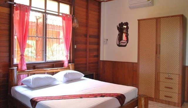 4T Guesthouse