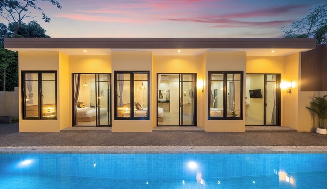 Amaleena Pool Access, Phuket