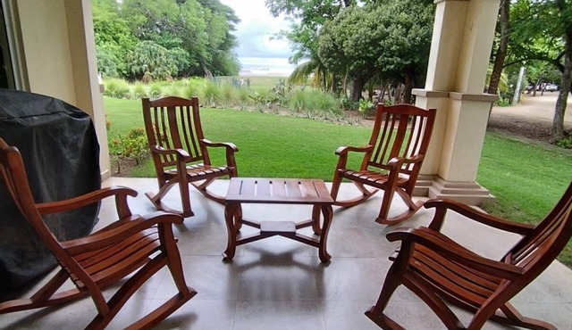 Amazing 3 bedroom Rio Dulce Condo w/beachfront views and pool in Hacienda Iguana in Tola