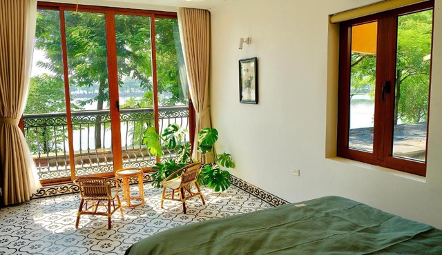 Anhome Truc Bach & West Lake View - Self Check-in in Hanoi