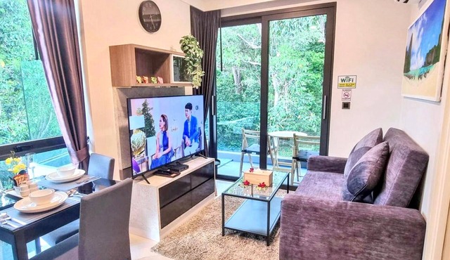 AO504 - 1 Bedroom Serviced Apartment Top Floor Forest View with Bathtub Ao Nang in Tambon Ao Nang