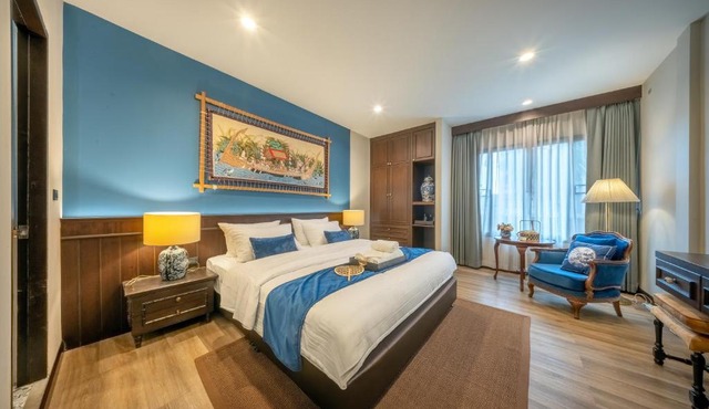 Apirom Hometel
