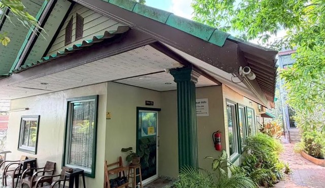 Areeya Phubeach Resort Coliving Coworking