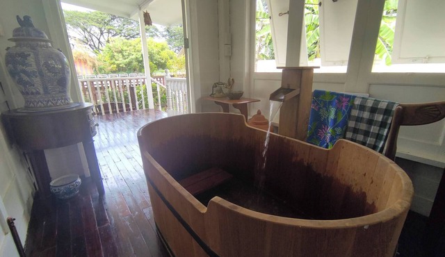 Baan Chay Klong-peaceful Canal Side2br Family Stay