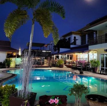 Baan Sabaijai Resort