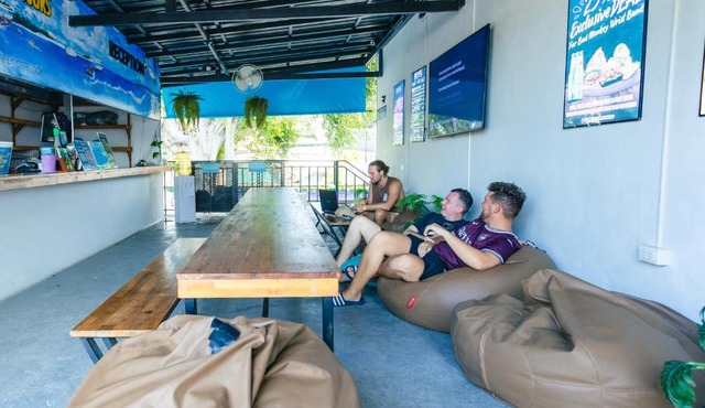 Bad Monkey Samui Hostel