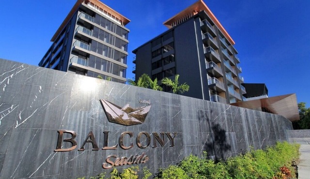 Balcony Seaside Sriracha Hotel & Serviced Apartments