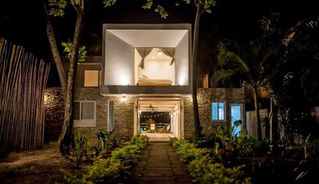 Banana 3 - Family room for 4 people with sea view in Poneloya