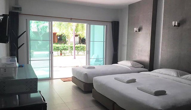 Bankrut Resort in Bang Saphan