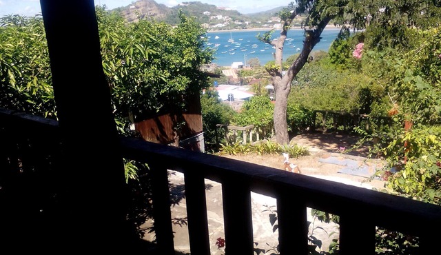 Bayview 2-bedr. rustic chalet close to beach and city center of San Juan del Sur in San Juan del Sur
