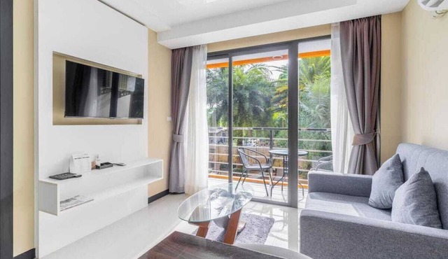Beachside 1BR Condo Pool Gym Phuket- MBC C172
